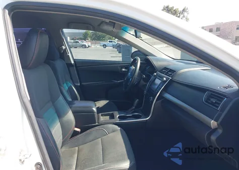 2017 Toyota Camry Se z USA, uszkodzony, nr VIN 4T1BF1FK6HU411621